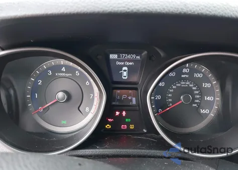 2014 Hyundai Elantra Gt from USA, damaged, VIN KMHD35LH9EU169744